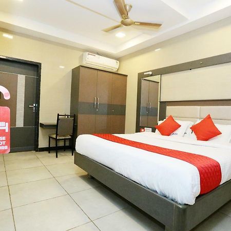 Oyo 18808 Hotel Rsn International Rameshwaram Exterior photo