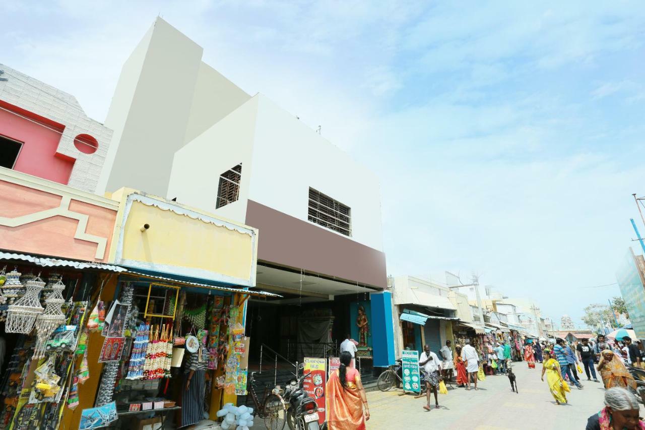 Oyo 18808 Hotel Rsn International Rameshwaram Exterior photo
