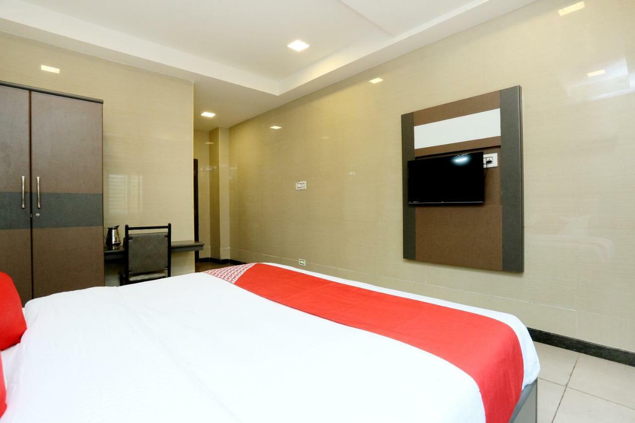 Oyo 18808 Hotel Rsn International Rameshwaram Exterior photo